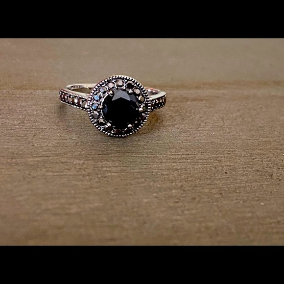 Black onyx ring - Picture 7 of 7